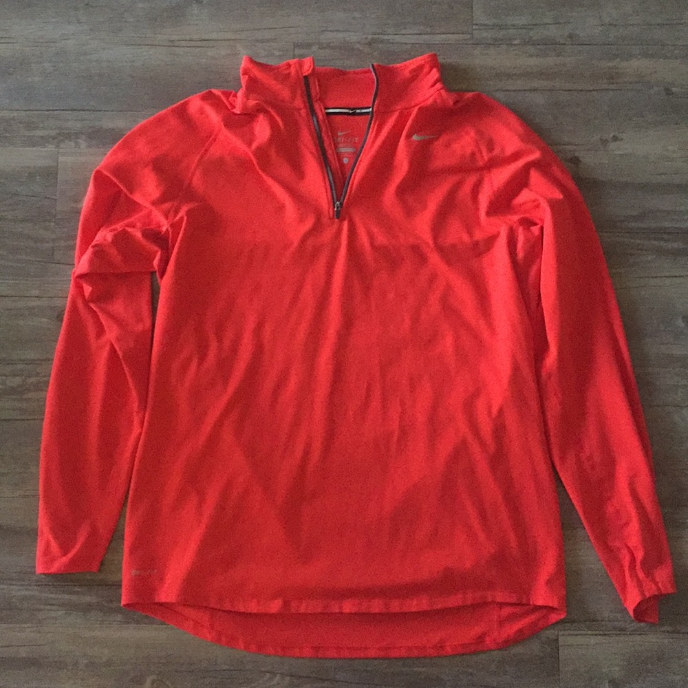 L Men’s Nike Dri-Fit Pullover
